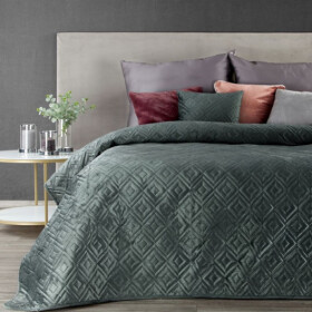 DumDekorace Luxusní prošívaný přehoz na manželskou postel tmavě zelené barvy Šířka: 170 cm | Délka: 210 cm