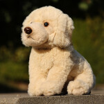 Plyšový pes labrador sedící 23 cm, ECO-FRIENDLY SOFT