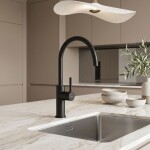REA - Kuchyňská baterie Rivo Black REA-B9341