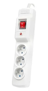 Armac Multi M3 bílá / Přepěťová ochrana / 3 zásuvky / 3 m kabel / 2500 W (M3/30/SZ)