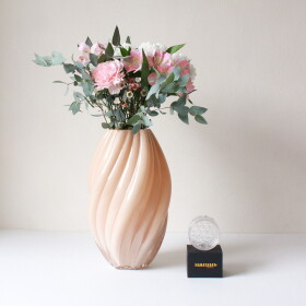 Bloomingville Exkluzivní set: váza Kanji Nature 30 cm + aranžovací kroužek Hanataba, béžová barva, sklo