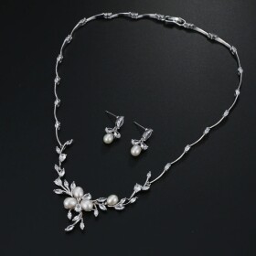 Luxusní perlová souprava šperků Arabela - pravé perly, Stříbrná 42 cm