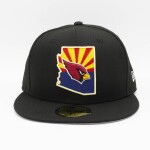 New Era Pánská kšiltovka Arizona Cardinals NFL State Flag 59FIFTY Fitted Velikost: 7 1/4