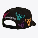 Mitchell & Ness Pánská kšiltovka Chicago Bulls NBA 404 Club Neon Pro Snapback