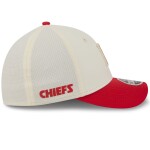 New Era Pánská kšiltovka Kansas City Chiefs NFL 2026 Training Camp 39THIRTY Flex Rot Velikost: S/M