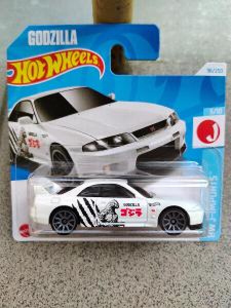 HOT WHEELS NISSAN SKYLINE GT-R (BCNR33)