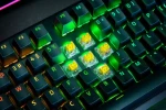 Razer BlackWidow V4 Pro Yellow Switch US černá / Herní klávesnice / mechanická / Razer yellow / RGB / USB / US Layout