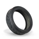 RhinoTech Bezdušová pneumatika s hlubokým vzorkem a ventilkem 8.5x2" pro Xiaomi Scooter černá (RTXACC-XISC077)