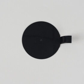 Cake star Plastová podložka pod minidezerty s úchytem kruh černá 8cm