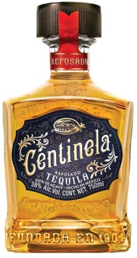 Centinela REPOSADO Tequila 38% 0,7 l (holá lahev)