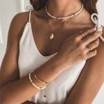 Perlový choker náhrdelník Zarina Gold - chirurgická ocel, perla, Zlatá 45 cm + 3 cm (prodloužení)