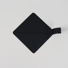 Cake star Plastová podložka pod minidezerty s úchytem čtverec čérná 8x8cm