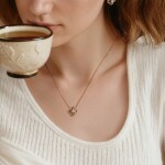 Náhrdelník s tygřím okem a zirkony Dorothée, Hnědá 40 cm + 6 cm (prodloužení)