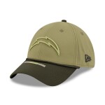 New Era Pánská kšiltovka Los Angeles Chargers NFL 2025 Salute to Service 39THIRTY Flex Velikost: S/M