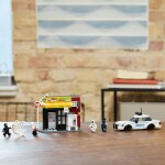 LEGO LEGO® Marvel 76311 Spider-Verse: Miles Morales vs. Flek