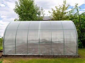 Obloukový polykarbonátový skleník Dodo 300 3×4 m PC 6 mm zelený