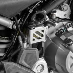Kryt nádržky zadní brzdové kapaliny na CFMOTO 450MT
