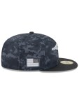 New Era Pánská kšiltovka New England Patriots NFL 2026 Salute to Service 59FIFTY Fitted Velikost: 7