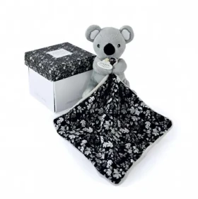 Doudou Dárková sada - Plyšová koala a dečka