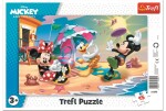 Trefl Puzzle Mickey Mouse a Minnie - Zábava na pláži / 15 dílků