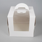 Cake star dortová krabice LILI bílá s okénkem a úchytem 16 x 16 x 15cm