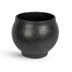 Storefactory Keramický obal na květiny Berghalla Black Large, černá barva, keramika