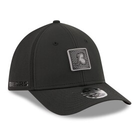 New Era Pánská kšiltovka Chicago Bears NFL "B" Black 2026 Training Camp 39THIRTY Flex Velikost: S/M