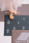 Artsy Doormats Vánoční rohožka Stromečky, zelená barva, plast