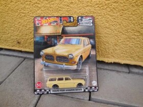 Volvo P220 Amazon Estate - Hot Wheels Boulevard REAL RIDERS