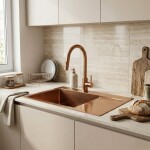 REA/S - Ocelový dřez Fin BRUSH COPPER s kuchyňskou baterií KPL-06018
