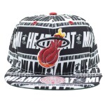 Mitchell & Ness Pánská kšiltovka Miami Heat NBA Meat Paper Snapback