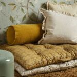 MADAM STOLTZ Sametový polštář válec Yellow, žlutá barva, béžová barva, textil