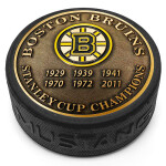 Mustang Puk Boston Bruins NHL Stanley Cup Years Gold Medallion
