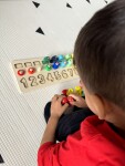 Mamido Montessori dřevěná hra s čísly a magnetickým prutem 77 dílků
