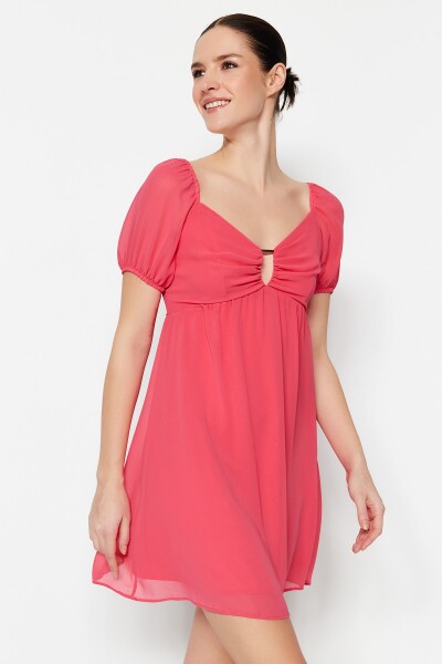 Trendyol Růžová Okno Detailní A-Linie Bell Form Mini Podšívka Tkané šaty