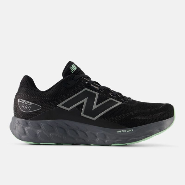 Dámská voděodolná sportovní obuv New Balance W680WBK8 39