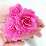 Dekorace oplatková - Růže velká 55 mm, růžová 15 ks