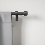 Černá roztažitelná garnýž 168-305 cm Umbra CLEO