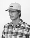 Patagonia P-6 Label Trad Cap Birch White w/Fleck Blue