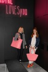 Nákupní taška přes rameno Reisenthel Shopper M Mesh coral