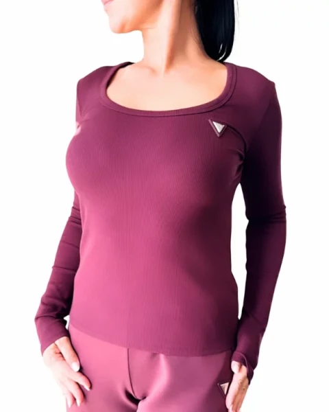 Dámské triko Guess Colette V4BP07 vínová