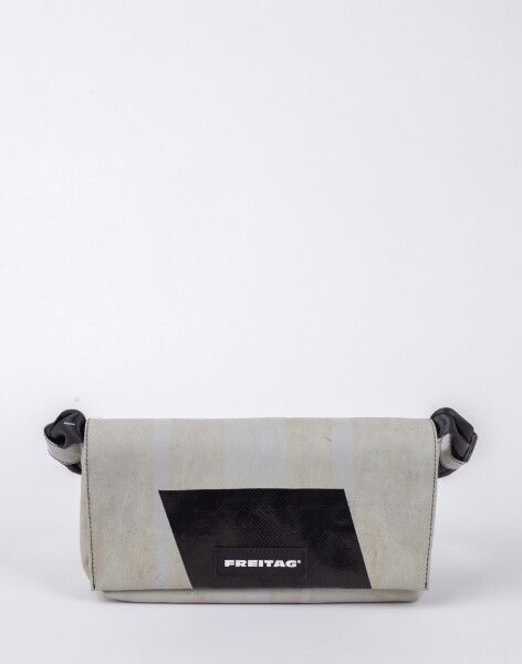 FREITAG F171 Laura