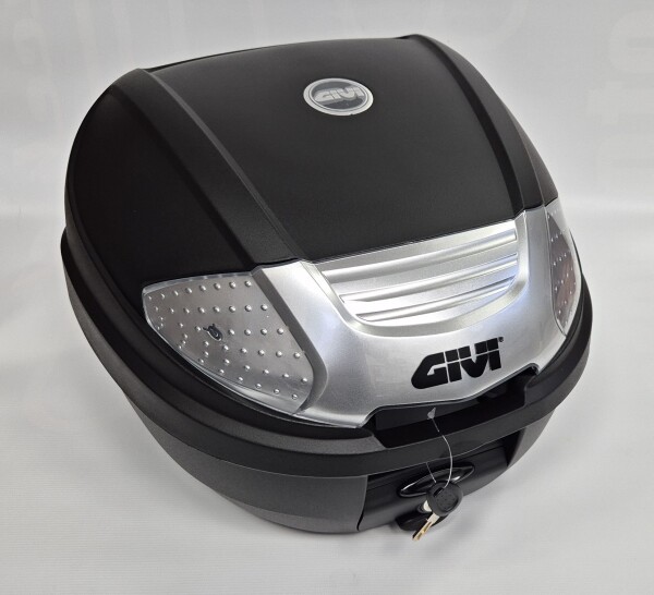 E300Nt2B Tech kufr Givi černý, stříbrné plexi, nové zavírání (Monolock s plotnou), objem 30 ltr.