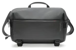 Tomtoc Explorer Sling Bag H02 černá / Taška / pro MacBook Pro 14" M1/M2/M3 (T21L1D1)