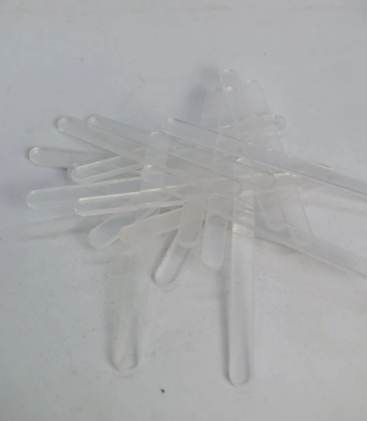 Cake star Akrylatové tyčky na nanuk transparent délka 7cm (10ks)