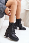 Zateplené boty na podpatku se zlatým detailem černé Ivarisse 40