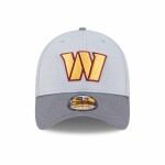 New Era Pánská kšiltovka Washington Commanders NFL 2024 Training Camp 39THIRTY Flex - Šedá Velikost: L/XL