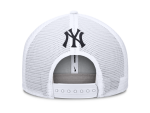 Nike Pánská kšiltovka New York Yankees MLB Primetime Dri-Fit Pro Structured Square Bill Trucker Cap Velikost: S/M