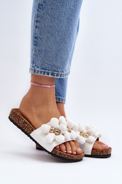 Dámské bílé sandály s ozdobami Bunlia 37