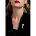 Luxusní brož Swarovski Elements Amalka - květina, Zlatá